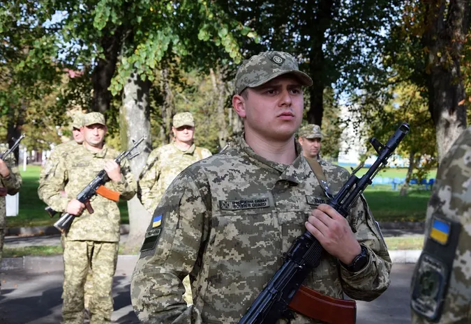 У Луцьку склали присягу прикордонники-новобранці (фото)