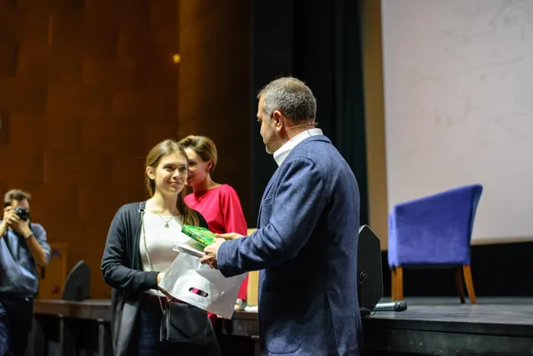Що запитували в Андрія Покровського на відкритій зустрічі у Луцьку (фото)