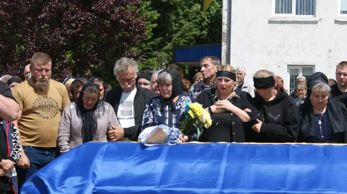 Назавжди 29: на Волині попрощалися з Героєм Анатолієм Радчуком (фото)