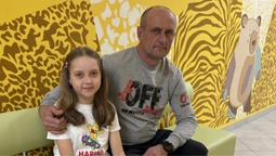 Двічі дав шанс на життя: військовий з Волині приїхав з позицій, аби стати донором для доньки (фото)