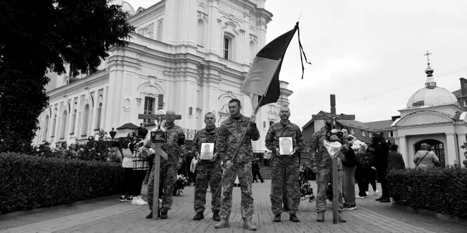 У Луцьку попрощалися із загиблими на Донеччині Олександром Чируком та Іваном Литвіном