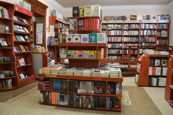 «Це скоріше місія, ніж бізнес», – керівниця книгарні «Є» в Луцьку