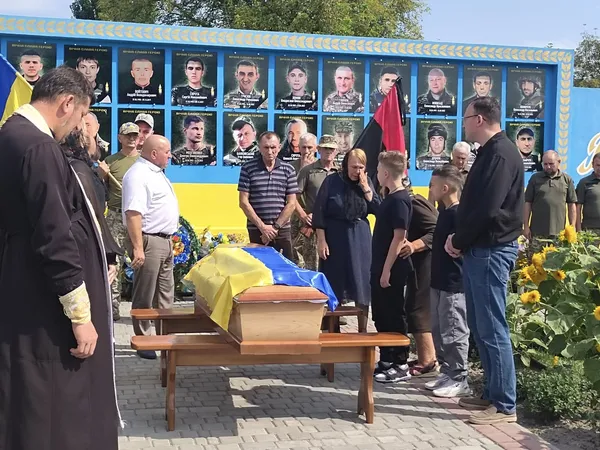 Не витримало серце: на Волині попрощалися з офіцером Романом Дудиком (фото)