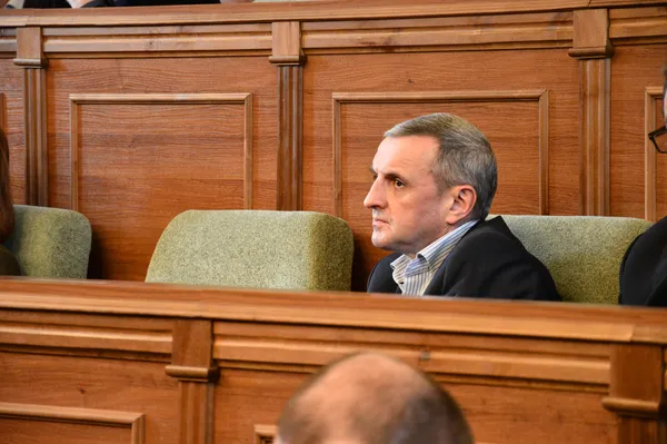 ...а тут Курилюк вже на самоті: Кварцяний з сесії «втік» раніше...
