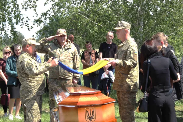 У громаді на Волині попрощалися з піхотинцем Павлом Герасимчуком (фото)