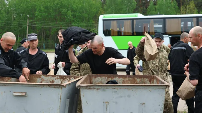 303 українських захисники вдома, – Зеленський