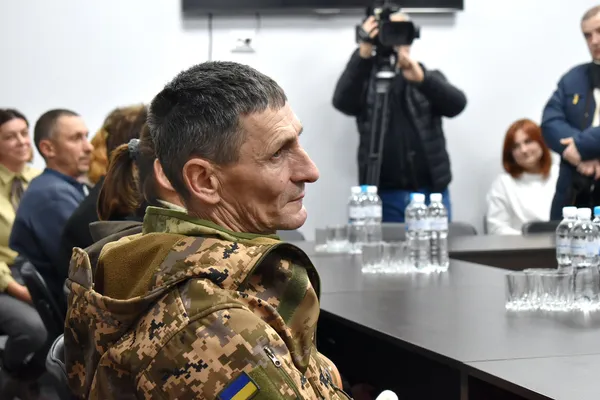 Перші робочі візити: Іван Рудницький побував у Нововолинську та Литовезькій громаді (фото)