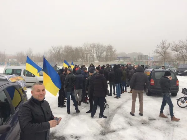 Власники нерозмитнених авто влаштували мітинг у Ковелі (фото)