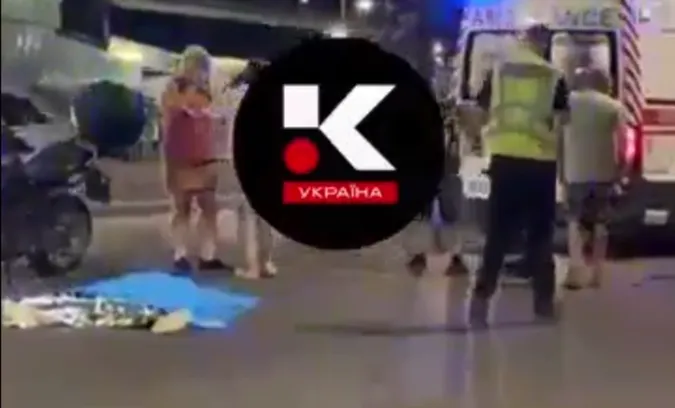 У Луцьку на Соборності – страшна аварія: на смерть збили підлітка (відео)