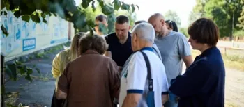 Без кабінетних рішень: заступник міського голови разом із комісією оглянули чотири земельні ділянки у Луцьку (фото)