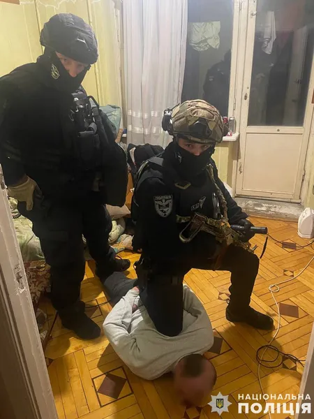 У Львові 29-річний киянин задушив подушкою 51-річну жінку з Миколаєва (фото)