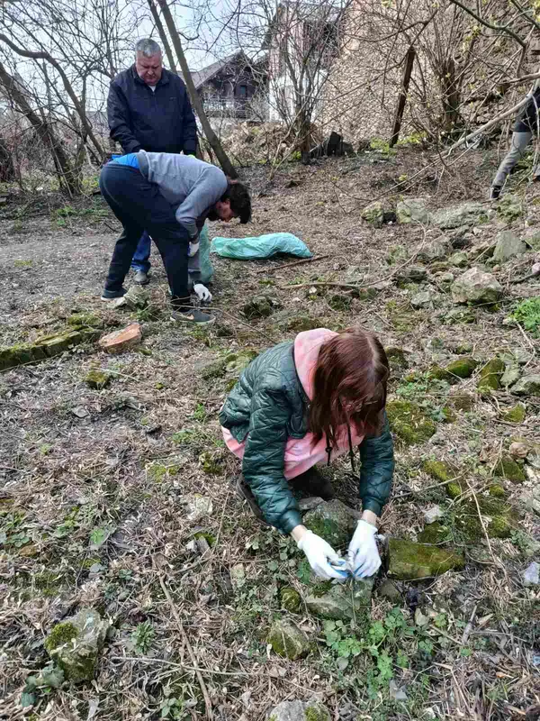 Артефакт з XVI століття: під час толоки біля Дубенського замку натрапили на несподівану знахідку (фото)