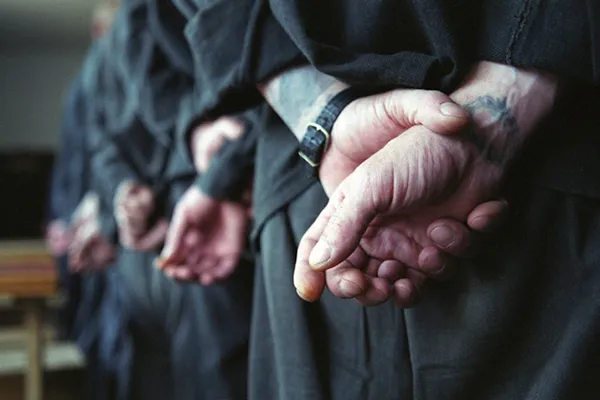 Протерміновані препарати і неналежний медогляд: на Волині порушують права засуджених
