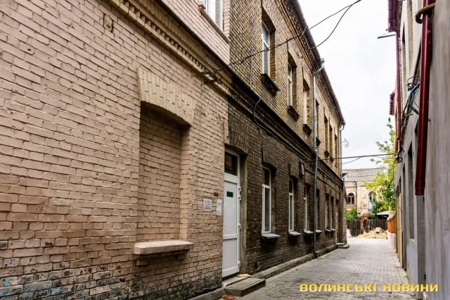 Місто контрастів: світлини осіннього Ковеля (фото)