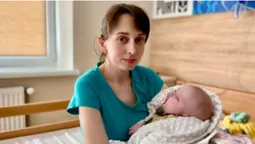 Щоб врятувати: кардіохірурги зупинили серце 5-місячної дівчинки з Нововолинська (фото)
