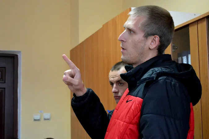 Лучани «штурмували» управління транспорту через проблеми з маршрутками (фото)