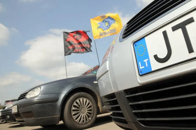 З «євробляхами» в Україні хочуть розібратися по-молдавськи: що це означає 