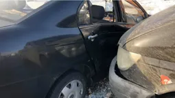 У Нововолинську бус протаранив легкове авто (фото)