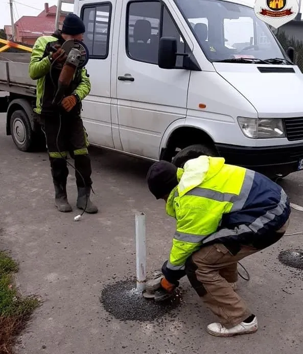 У Заборолі демонтували самовільно встановлений обмежувач руху (фото)