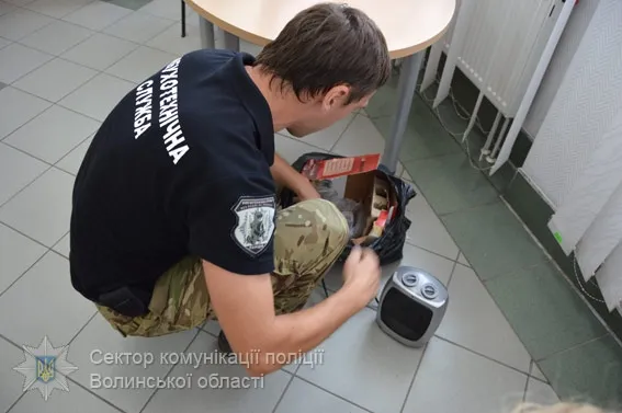 Правоохоронці розповіли, чим було «заміновано» луцький «Укрексімбанк»