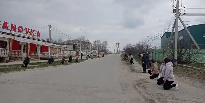 На Волині навколішки зустріли загиблого Героя Валентина Степка (фото, відео)