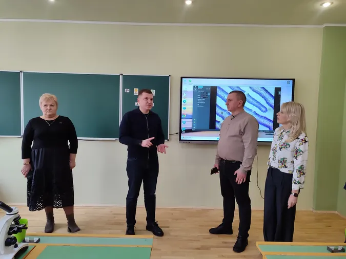 Тарас Шкітер відвідав заклади освіти у Камінь-Каширському районі (фото)