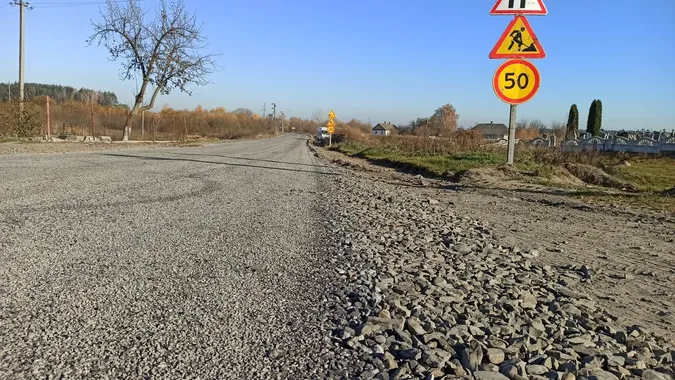 Львівська фірма без власної техніки утримуватиме дороги Луцького району за 114 мільйонів