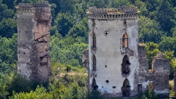 Таємниці руїн Червоногородського замку, де досі блукають привиди та заховані скарби