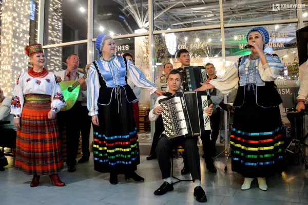 У «Промені» здійснилася мрія відомого усім лучанам баяніста (фото)