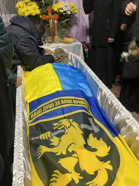 У Луцькому районі попрощалися із загиблим воїном Миколою Анопком (фото)