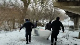 У Луцьку в Стиру продовжують шукати 21-річного чоловіка (фото)