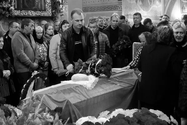 Загинув від ворожої ракети: у Володимирі попрощались із полковником Олександром Никитюком (фото)