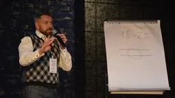 Відомий луцький ресторатор розповів, як новачки складають гори серветок(фото)