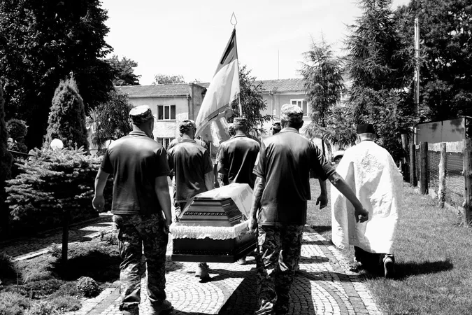 У Володимирі провели в останню дорогу трьох Героїв (фото)