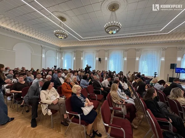 Голова Верховної Ради України приїздив до Луцька: про що говорили з молоддю і правниками