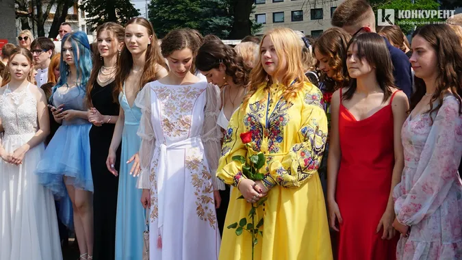 У Луцьку нагородили медалістів: як все було (дуже багато фото)