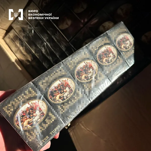 Лучанин два роки підпільно виготовляв сигарети (фото, відео)