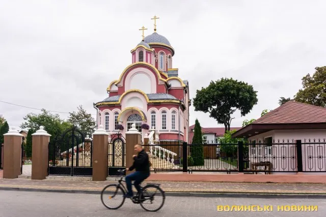 Місто контрастів: світлини осіннього Ковеля (фото)