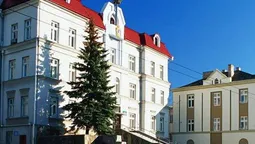 Кому зараз належить влада в Луцьку? 