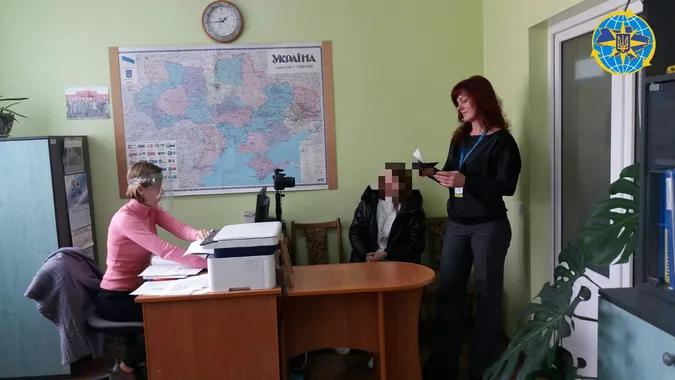Узбеки, білоруси та азербайджанці: волинські міграційники ловлять порушників (фото)