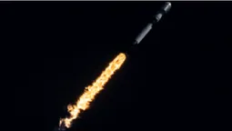 SpaceX запустила на орбіту 56 супутників (фото)