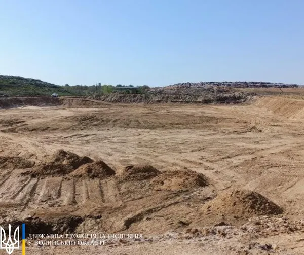 У Брищі облаштовують новий котлован для захоронення відходів (фото)
