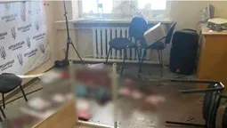 На Закарпатті депутат підірвав бойові гранати під час сесії сільради (фото, відео 18+)