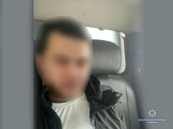 На Волині затримали нападників, які, втікаючи, спалили власне авто (відео, фото)