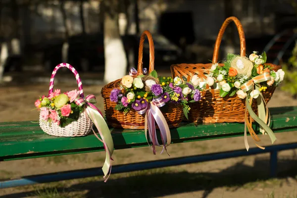 Вірю в позитивну енергетику: луцька декораторка розповіла, як і чим варто прикрашати пасхальний кошик