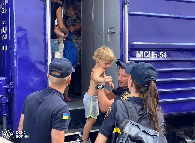 На Волинь прибув евакуаційний потяг з Покровська (фото)