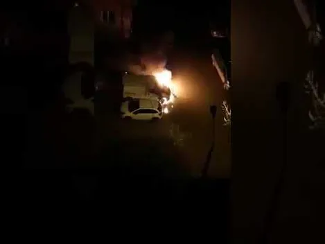 На 40-му в Луцьку згоріли автомобілі: з’явилося відео пожежі