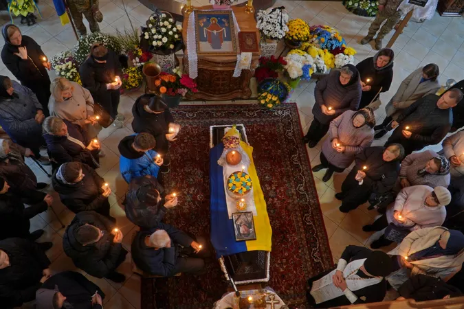 Було лише 22 роки: у Володимирі попрощалися із бійцем Ігорем Новицьким (фото)