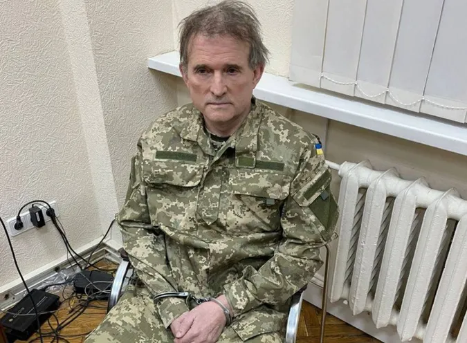 Зрадника та колабораціоніста віктора медведчука затримали (відео)