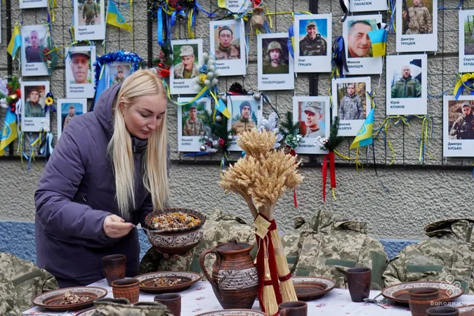 У Володимирі накрили символічний різдвяний стіл для полонених та зниклих безвісти (фото)